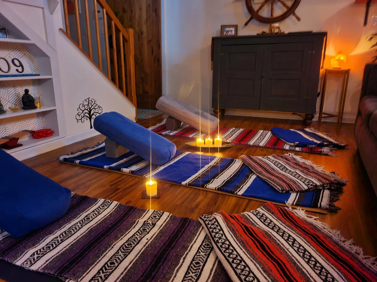 Private Yoga Girls' Night Private Yoga Girls' Night