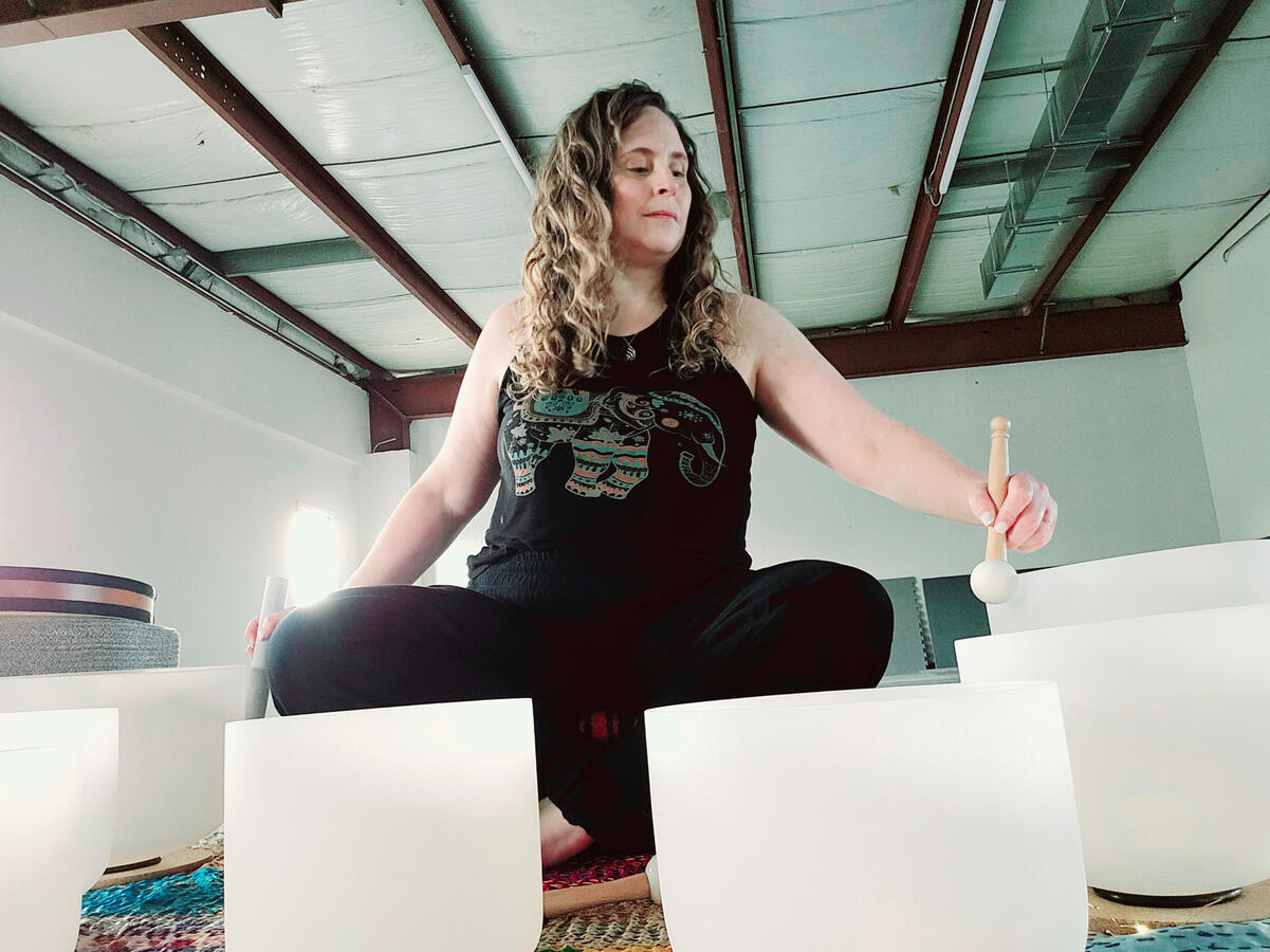 Sound bath event at Rise 8